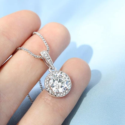 Collar with diamond necklace | Brilliant 