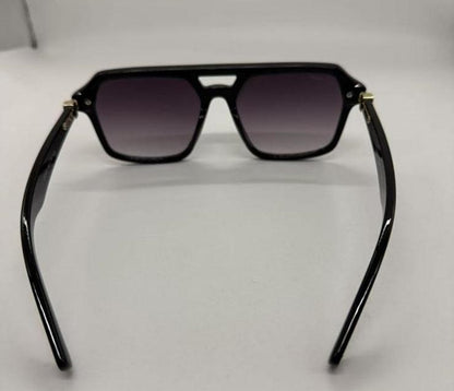 🕶️ Sunglasses – Incomparable Elegance