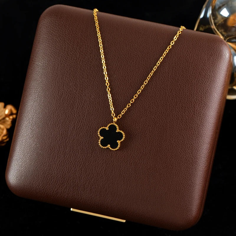 Collar Fortuna de Oro – Trébol de Cinco Hojas